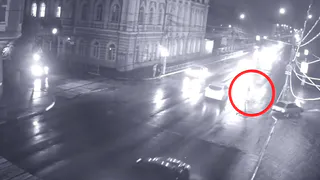 Бессмертный пешеход устроил ДТП на улице Ленина в Рязани. Видео