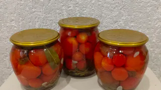 Квашеные помидоры: Простой рецепт засолки - через 3 дня готовы к употреблению