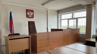 Житель Канашского района отнял квартиру у своего брата и отправил его в психушку