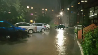 В одном районе Коми ливень затопил огороды, дровяники и чуть не смыл детсад