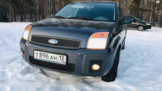 Автоэксперт Азат Булатов рассказал, как полноценно подготовить машину к новогодним праздникам