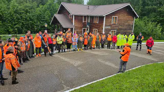 Добровольцы "ЛизаАлерт" в Коми отработали навыки поиска людей в лесу