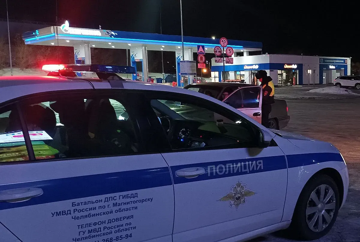 На дрифтеров, которые собираются у ТЦ "Континент" в Магнитогорске, составили более 100 протоколов