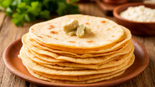 Из муки и сметаны готовлю за несколько минут потрясающие финские лепешки: съедаются за считанные секунды