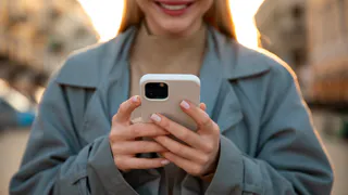 С 28 ноября полностью перестанет работать: WhatsApp в России принял трудное решение