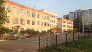 Возле двух школ и семи садиков областного центра обновят асфальт