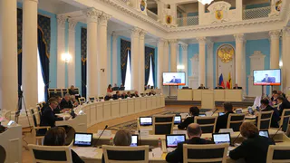  В Облдуме обсуждают новые решения для поддержки рязанцев