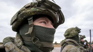 "Нужно еще 400 тысяч человек": военный эксперт сделал сенсационное заявление по СВО