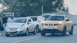 Пять автомобилей: на въезде в Рязань случилось массовое ДТП