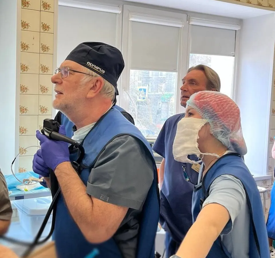 В Челябинской области успешно провели уникальные операции по удалению желчных камней трём детям