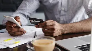 Банкиры хотят зарабатывать даже на переводах граждан «самим себе»