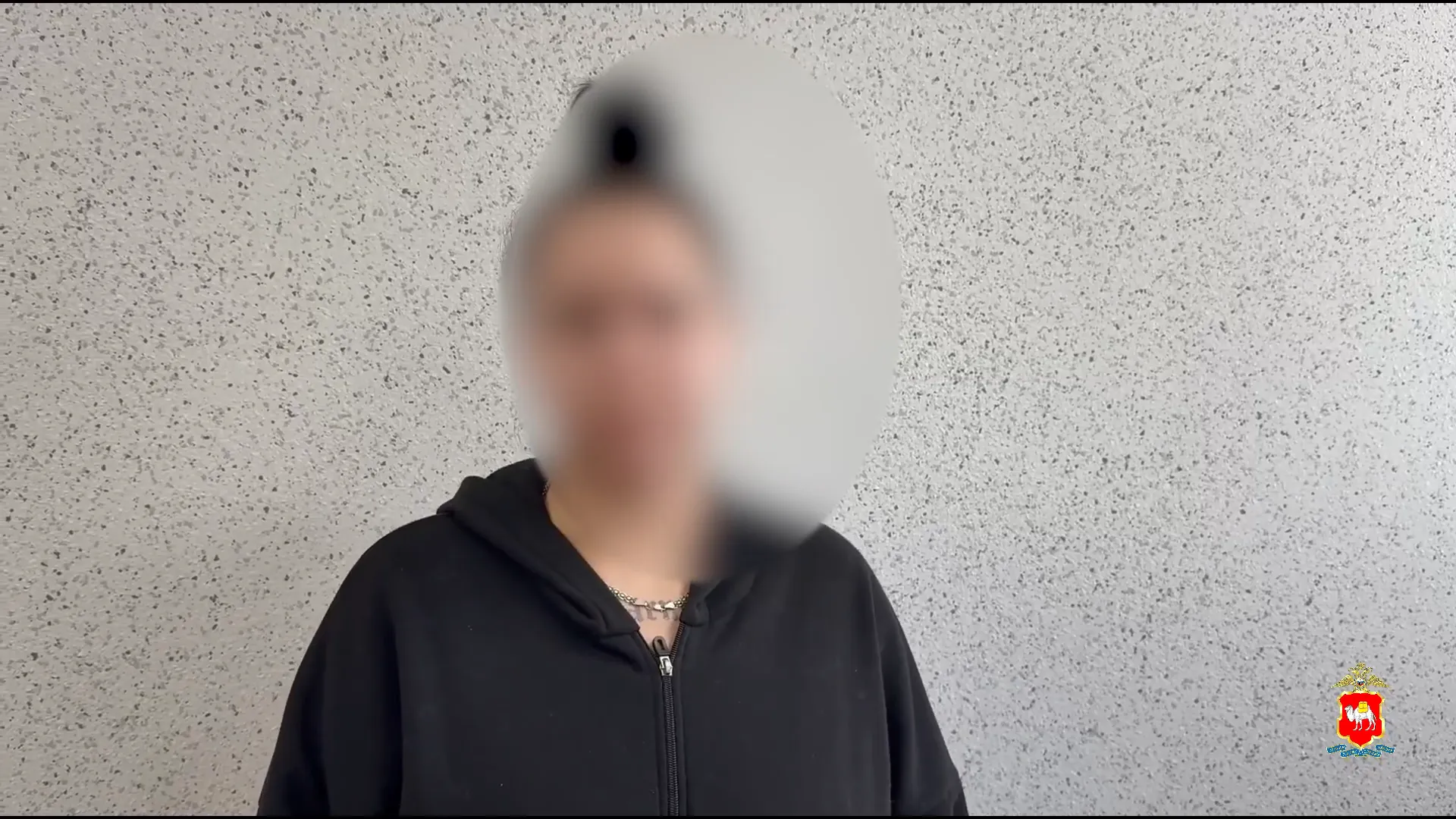 В Магнитогорске задержана курьер мошенников, похитившая 4,4 миллиона рублей у матери погибшего военнослужащего