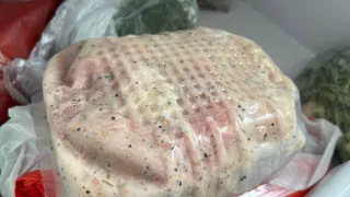 Как долго хранятся в морозилке овощи, мясо и грибы? Ответ экспертов Роскачества вас удивит