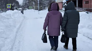 Что ждет одиноких женщин в старости: цитаты Коэльо и Мураками, от которых душа плачет