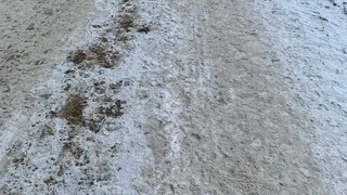 Жалобы продолжаются: жители улицы Новоселов недовольны качеством уборки снега