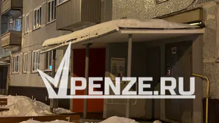 Как украсить подъезд к Новому году и не нарваться на штраф