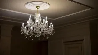 Быстро и эффективно моем люстру