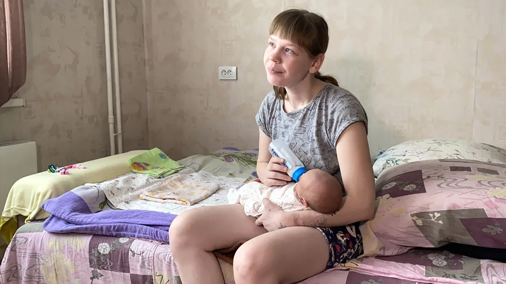 В Магнитогорске сирота, лишившаяся ребёнка из-за низкого IQ, сама подписала согласие на усыновление