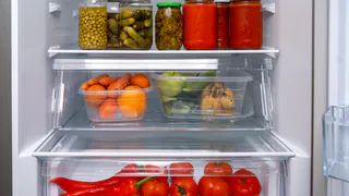 Всегда включаю зимний режим для холодильника: хитрый лайфхак, который сбережет ваши деньги, счетчик и нервы