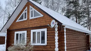 Пострадало 3 "квадрата": представитель турбазы "Белозерье" предоставил Про Городу фото "уничтоженного взрывом" дома