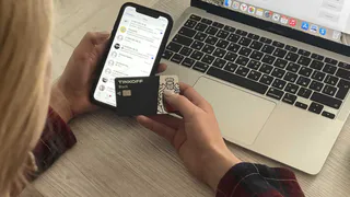 В Чебаркуле женщина потеряла полмиллиона рублей, пытаясь заработать на лайках