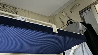 Туристка выкупила все купе в поезде РЖД за 50 000 рублей: как отреагировали попутчики — комфортное  путешествие стало "адом"