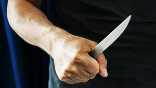 В Пензе пьяный 48-летий мужчина схватил нож и угрожал убийством пенсионеру