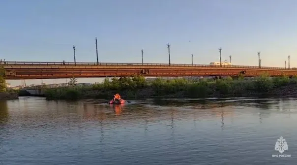 В Магнитогорске на реке Урал произошла трагедия: два подростка погибли при купании