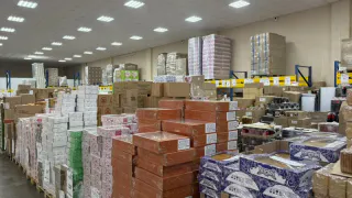 Зашел в Светофор и сравнил все цены с Озоном: Рассказываю сколько стоят популярные товары - кофе, сыры и кетчуп и другое