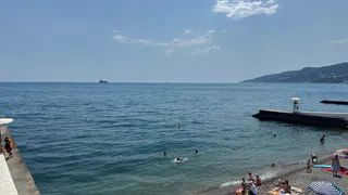 "Море грязное, плюют под ноги": россиянка съездила в Турцию в 2025 году и была разочарована