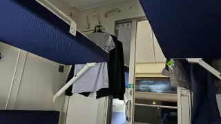 "Они просто издеваются над людьми": как можно пускать такие вагоны в Сочи - честный отзыв туристки из РФ