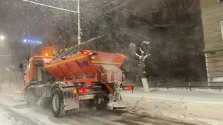 За ночь из города вывезли более 4500 кубометров снега