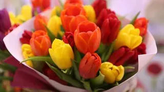 Стала известна цена букета цветов к 8 марта