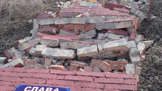 Фото-факт: в сасовском селе упал памятник героям ВОВ