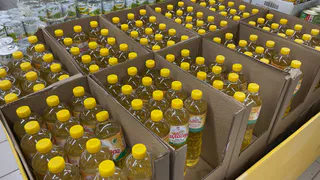 Красивая бутылка с химозной жидкостью: Роскачество обозначило худшие бренды растительного масла на которые даже не стоит смотреть