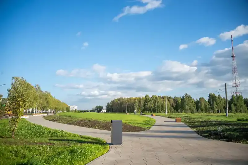 В Нижнекамске открылся сквер в честь 75-летия «Татнефти»