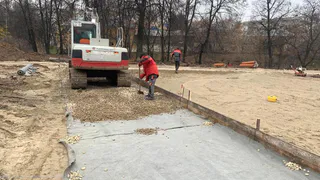 Укладка гранита началась в Нижнем городском парке Рязани