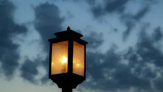 "Рокотянская пообещала нам освещение, но мы до сих пор ходим в темноте - жители улицы Новаторов