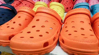 Магнитогорца посадят на 3 года и 7 месяцев за кражу дешёвых китайских тапок из ТРК