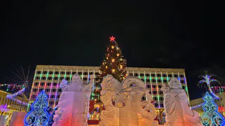 В Магнитогорске прошло театрализованное уличное действо "Зимний король"