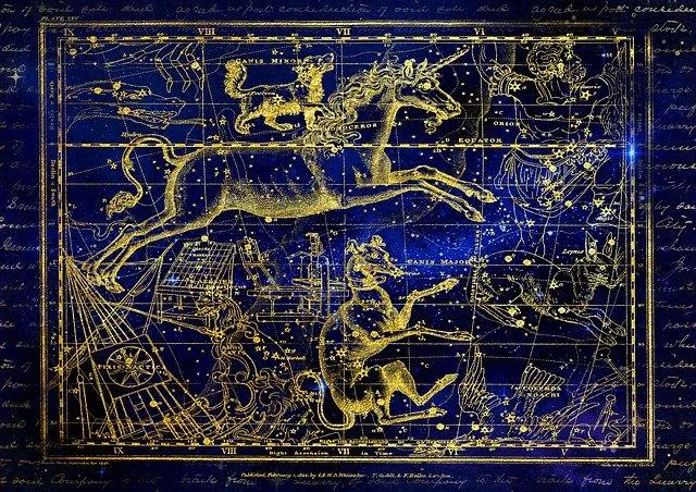 Стало известно, каким знакам зодиака повезет с любовью, семьей и карьерой в феврале