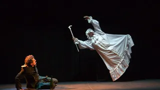 Нижнекамцев приглашают на спектакль