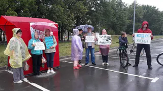 Жжение в глазах, сыпь и астма. Рязанцам надоела вонь в Песочне