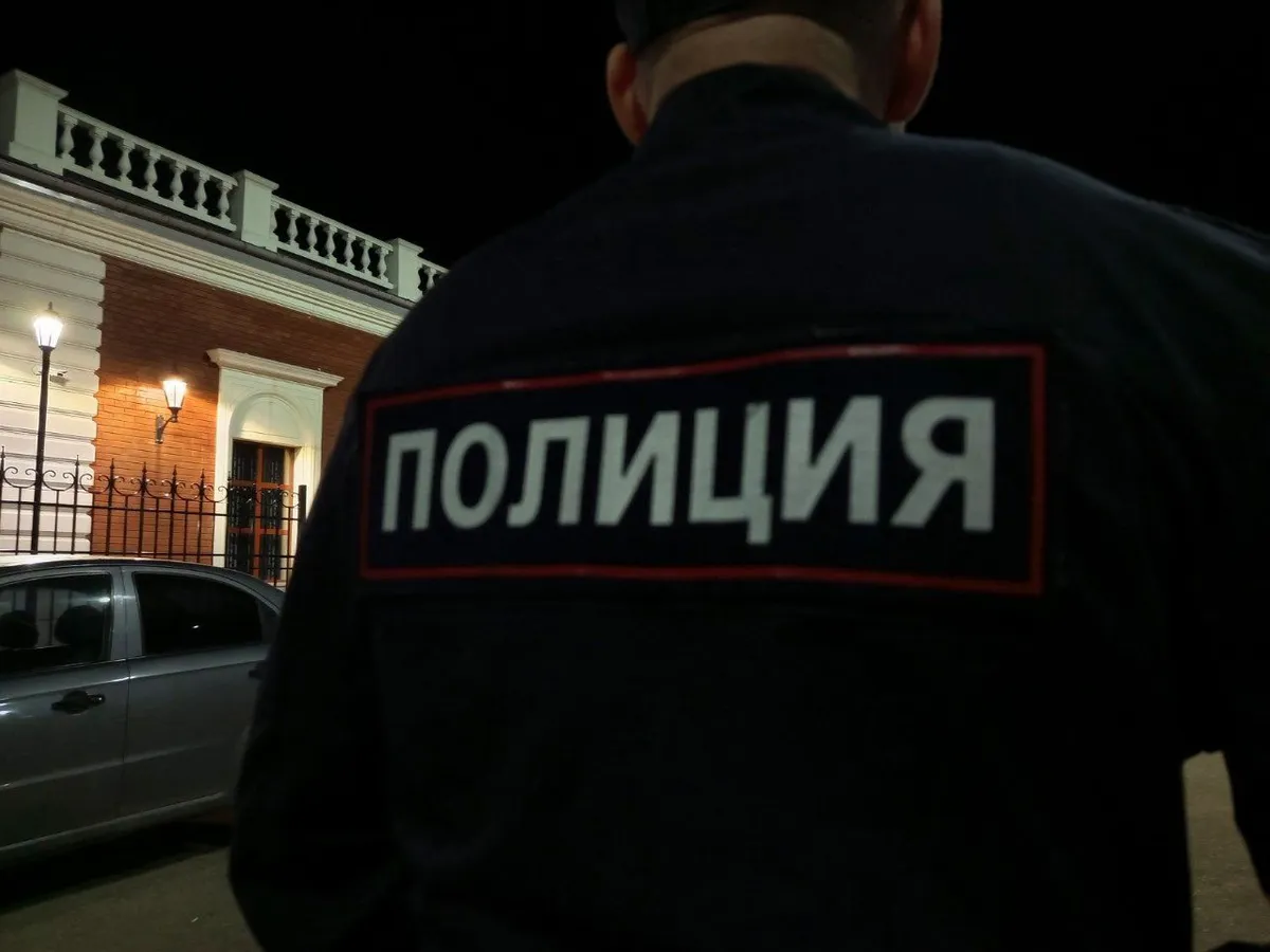 Полиция Магнитогорска обнаружила большое хранилище нелегального алкоголя