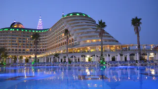 "Сидим, чуть не плачем": чем обернулся самый дешёвый «всё включено» в Турции