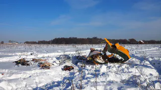Опубликована расшифровка последнего разговора пилота и командира разбившегося самолета за минуту до крушения