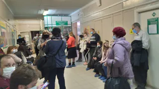 Зря объединили: рязанцы рассказали о катастрофической ситуации в поликлинике №2
