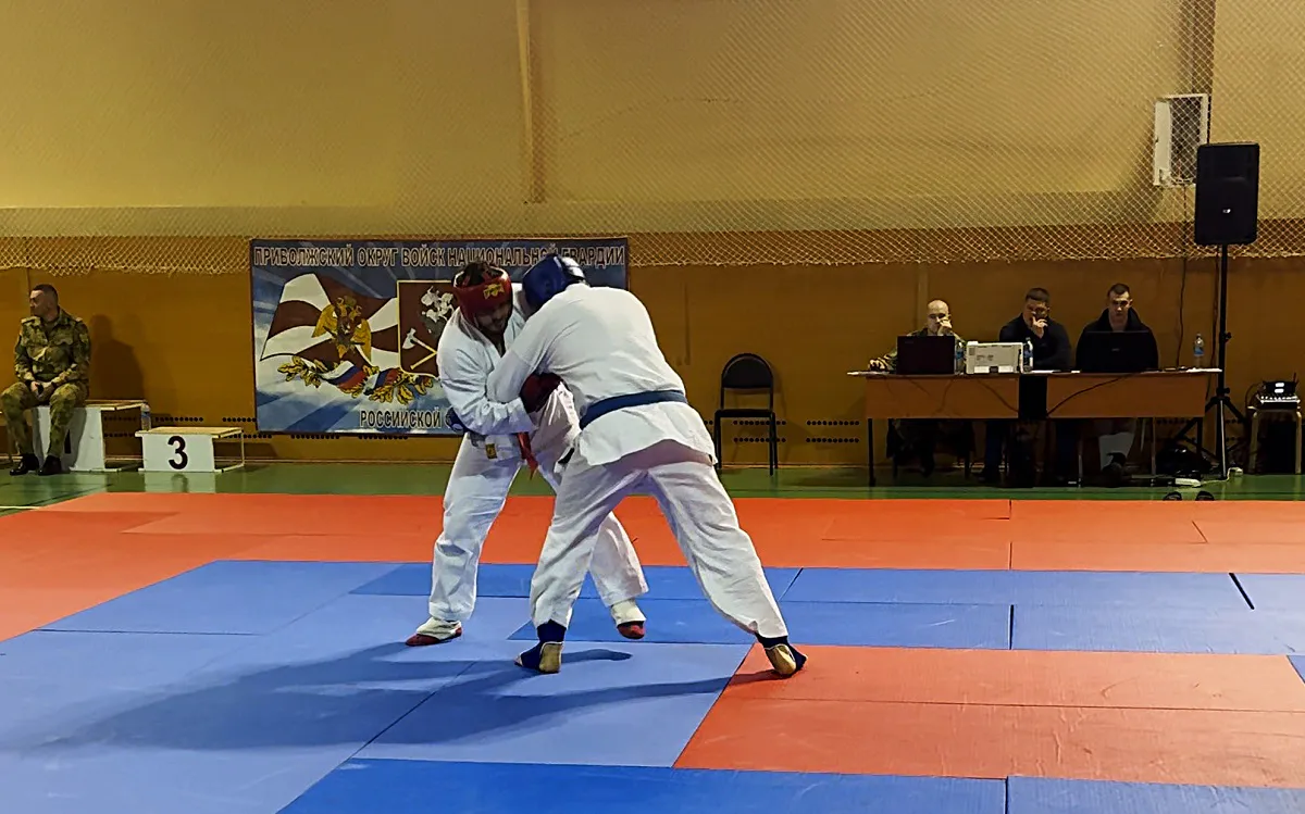 Пензенские росгвардейцы завоевали серебро на чемпионате округа