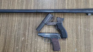 В Коми рыбак нашел пакет с оружием и пришел с ним в Росгвардию