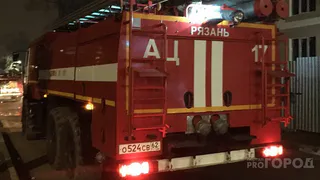 На улице Весенней загорелась квартира в пятиэтажке, есть пострадавший